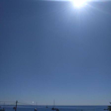 Παραθαλασσιο Στουντιο Μιχαλιας Sea View Studio Michalias Νουμερο 8 Agia Marina  外观 照片