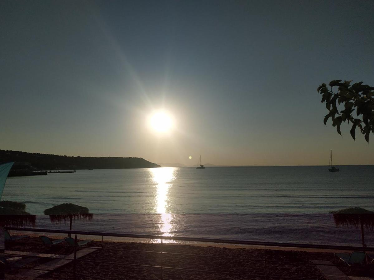 Παραθαλασσιο Στουντιο Μιχαλιας Sea View Studio Michalias Νουμερο 8 Agia Marina  外观 照片